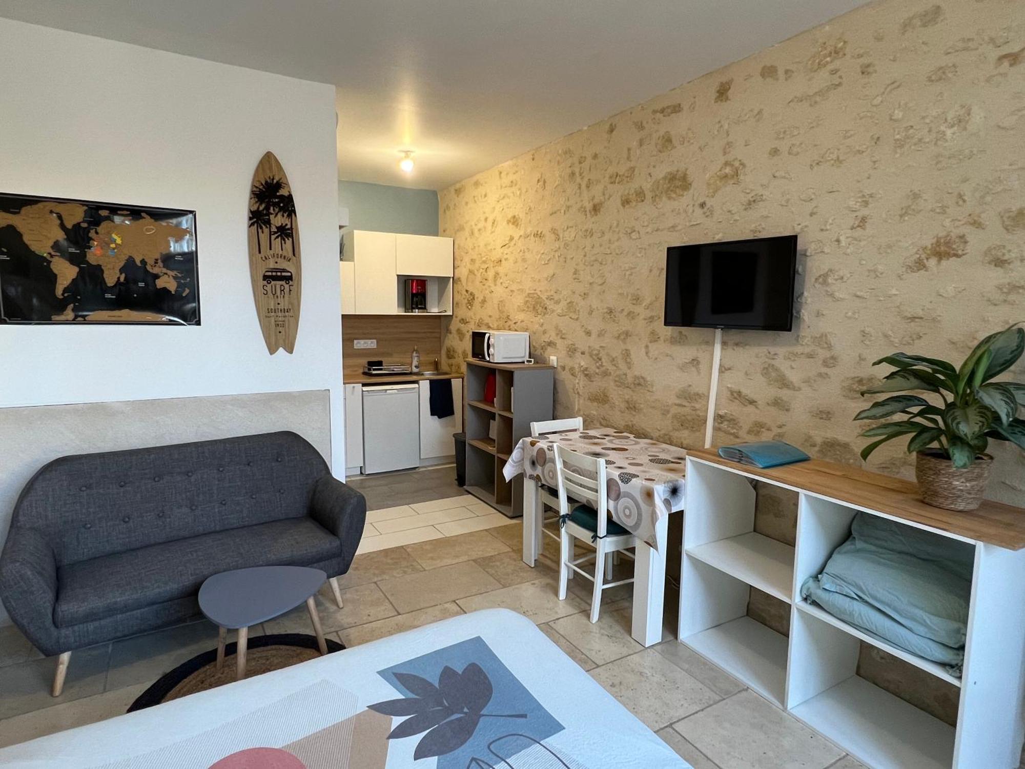 Guest House De Celine Et Benoit Rivarennes  외부 사진
